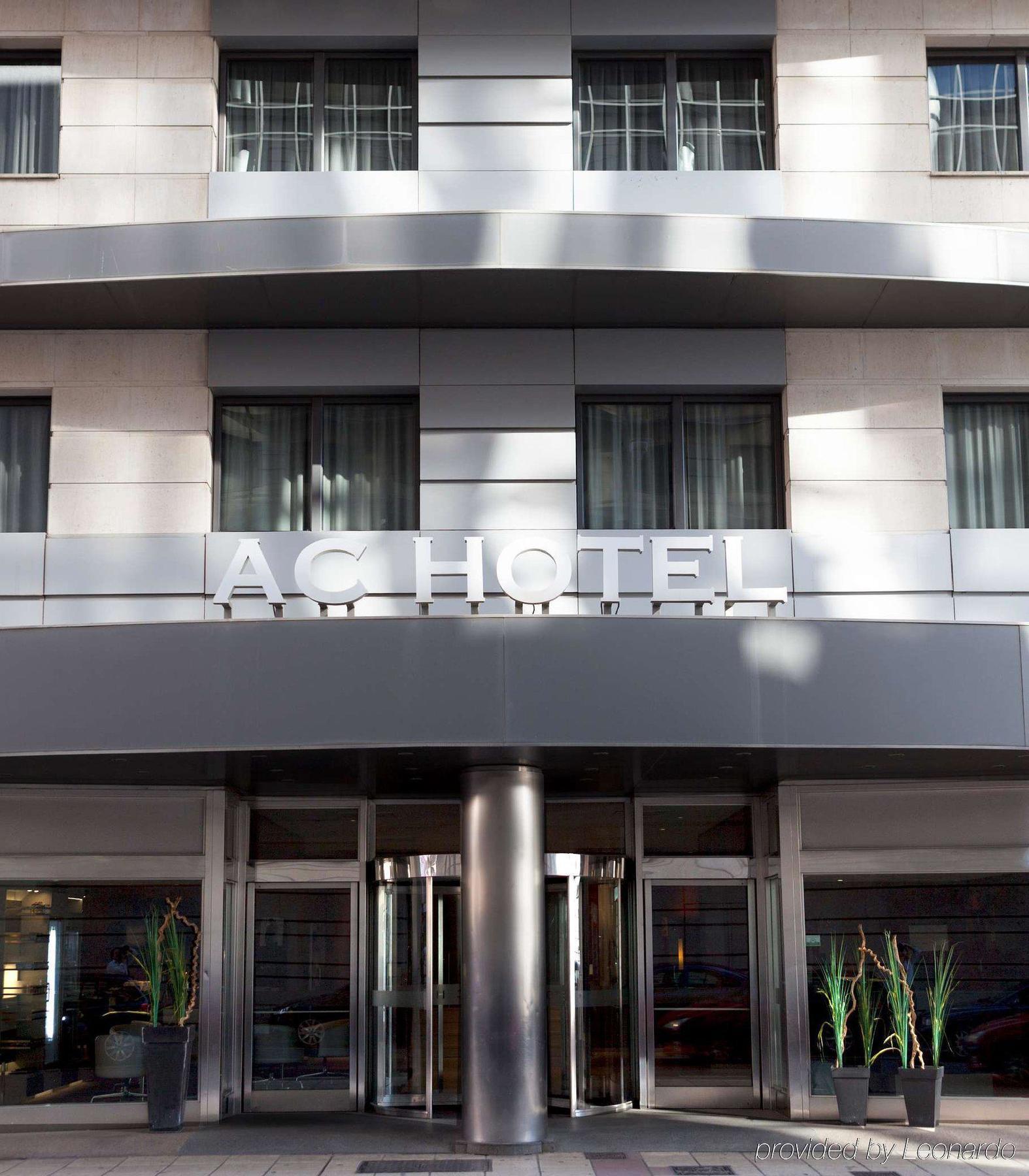 Ac Hotel Leon San Antonio By Marriott Kültér fotó
